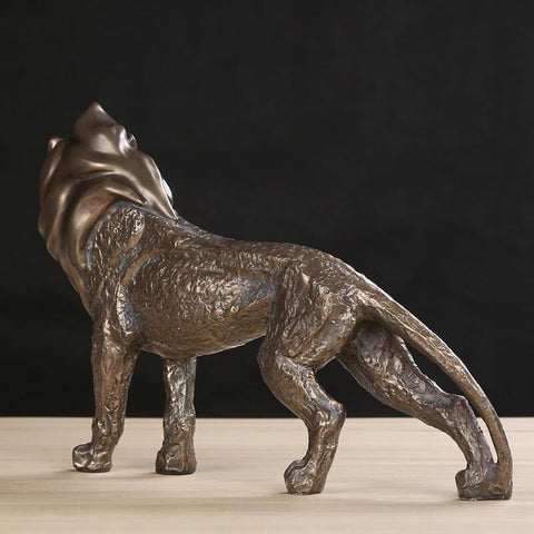 Löwenstatue<br> Bronzeeffekt 29 cm