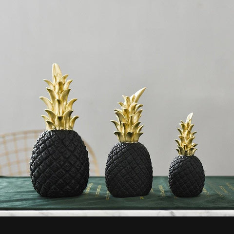 statue ananas noir